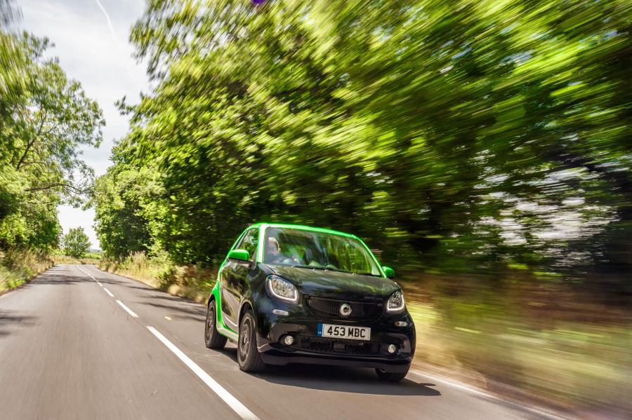  Smart ForTwo Prime Electric Drive Cabrio (A453) 2017 года  (UK) (фото 33 из 35)